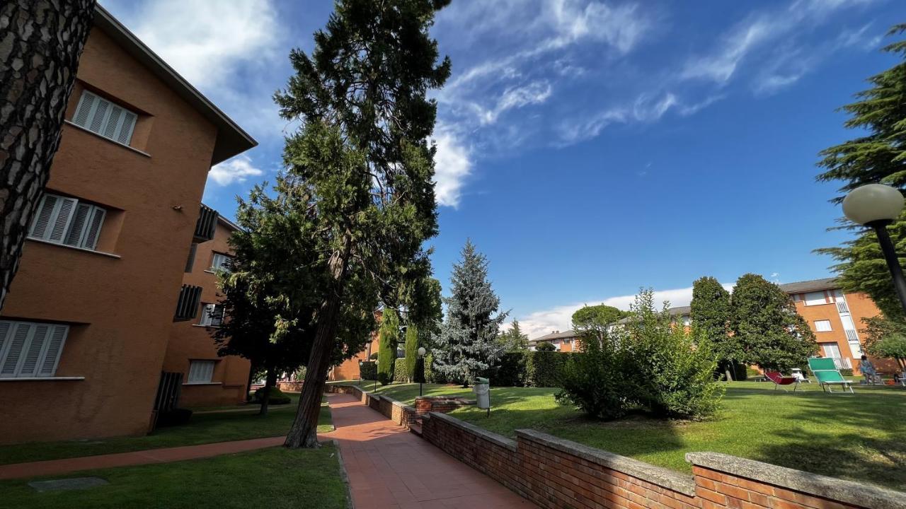 Easy Apartments Peschiera Peschiera del Garda Exterior photo