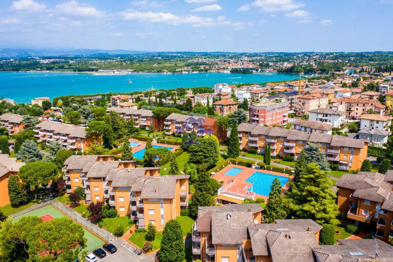 Easy Apartments Peschiera Peschiera del Garda Exterior photo